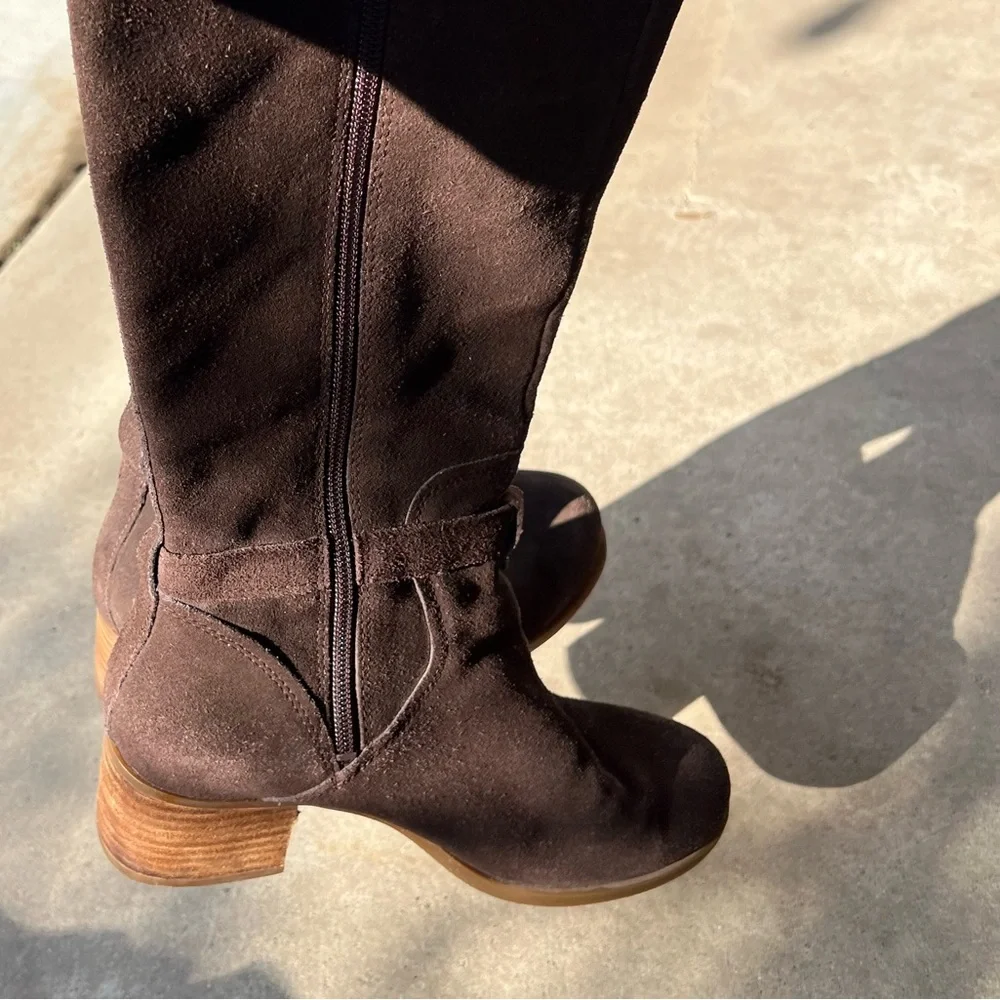 Koolaburra by Ugg Long Brown Boots Zip Belt Women’s Sz 7
